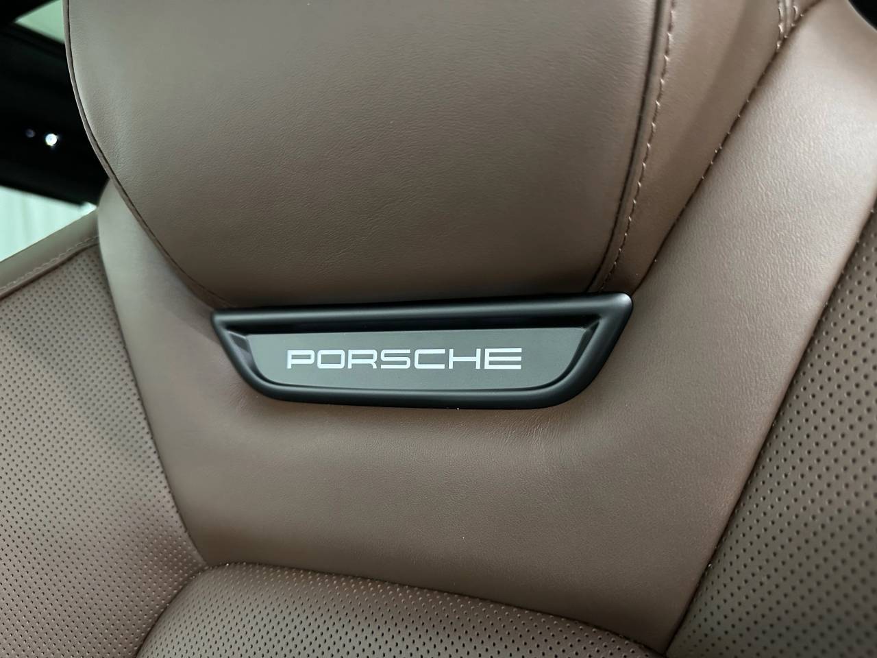 2025 Porsche Macan Electric Turbo Newark DE