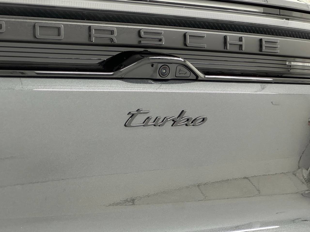2025 Porsche Macan Electric Turbo Newark DE
