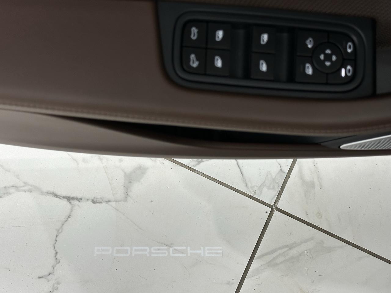 2025 Porsche Macan Electric Turbo Newark DE