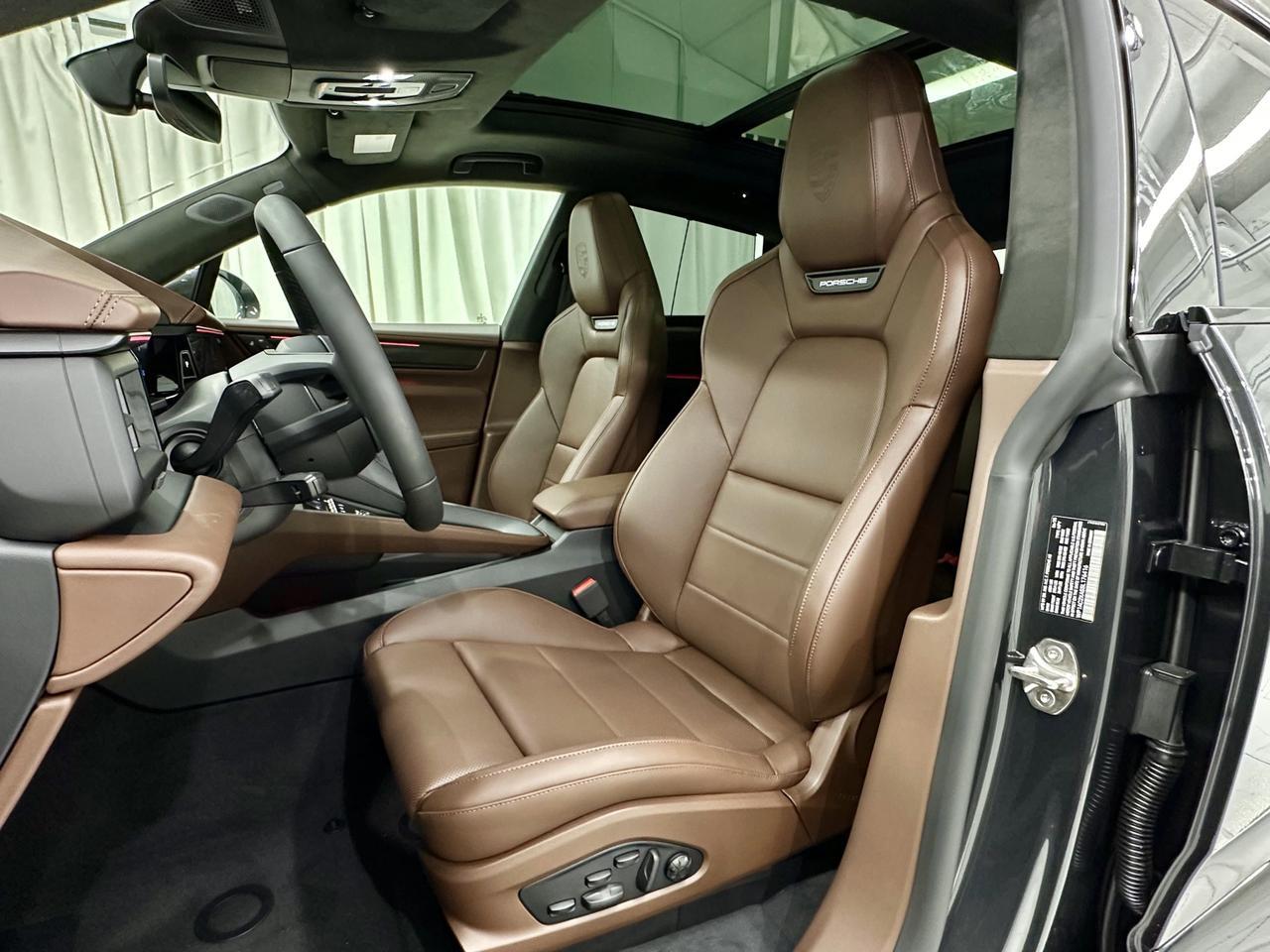 2025 Porsche Macan Electric Turbo Newark DE