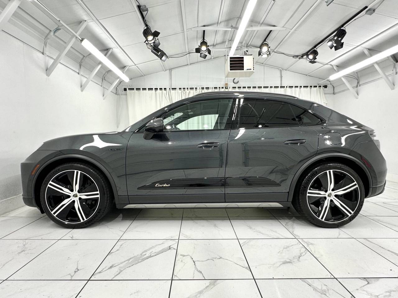 2025 Porsche Macan Electric Turbo Newark DE