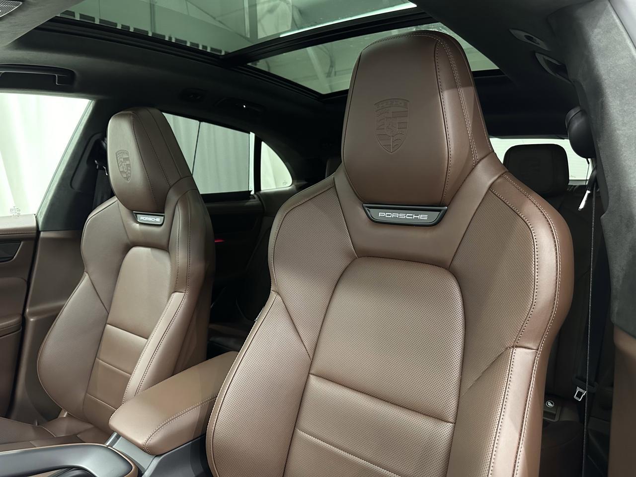2025 Porsche Macan Electric Turbo Newark DE