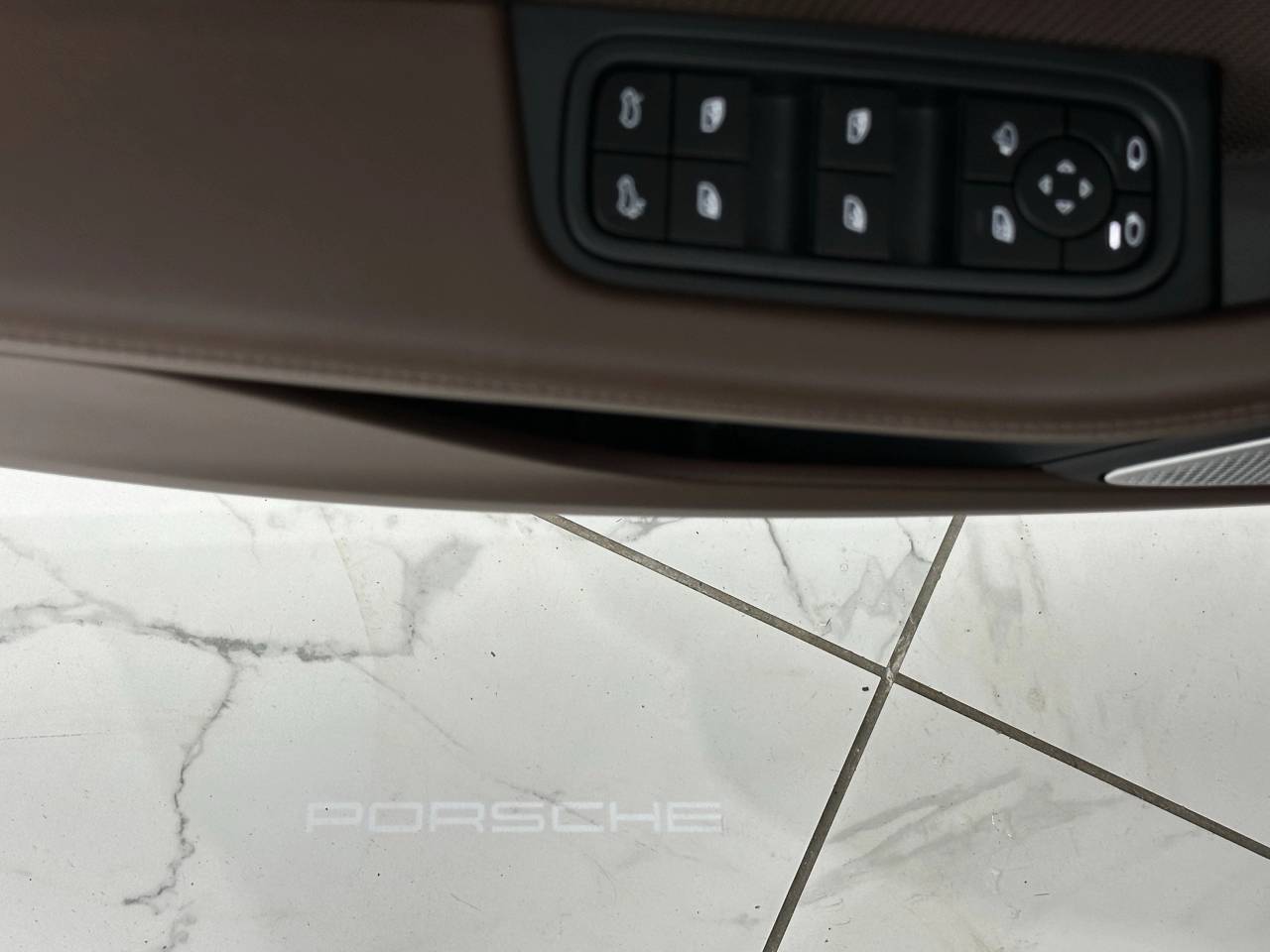 2025 Porsche Macan Electric Turbo Newark DE