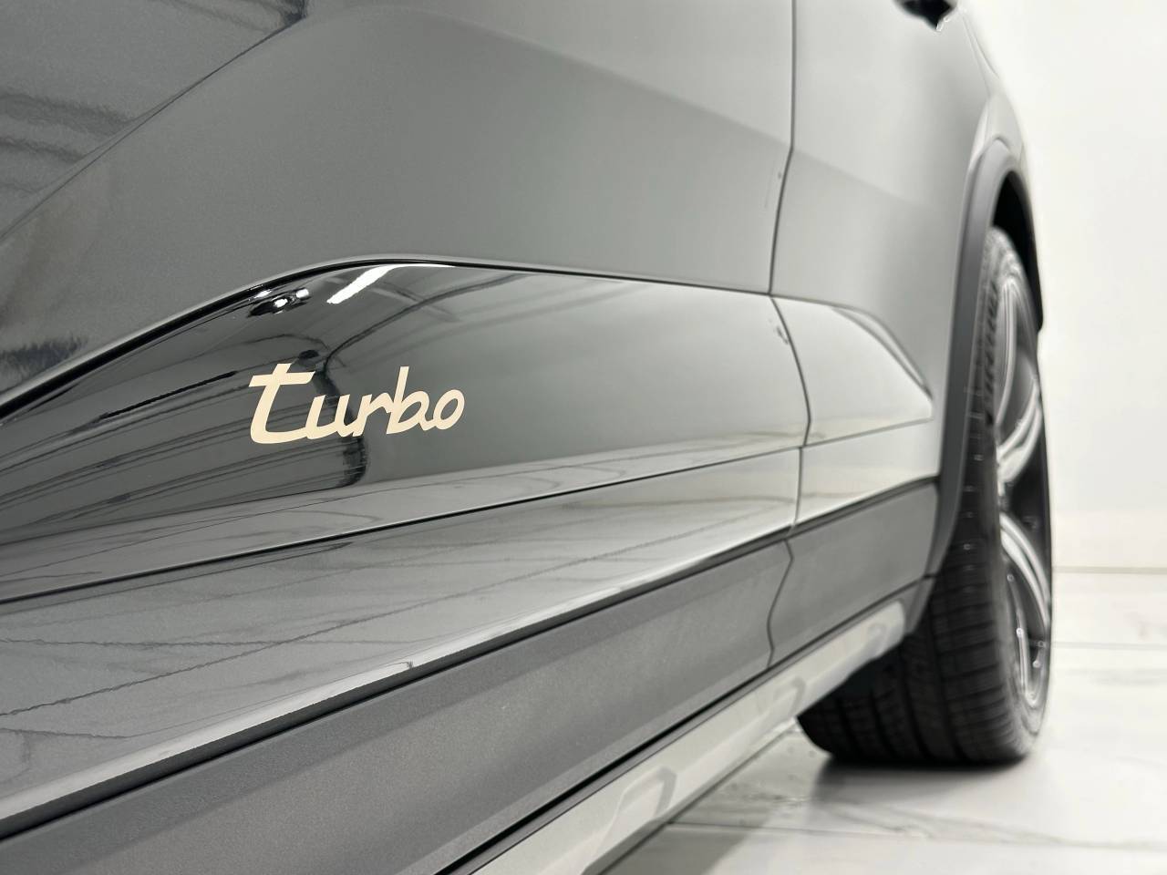 2025 Porsche Macan Electric Turbo Newark DE