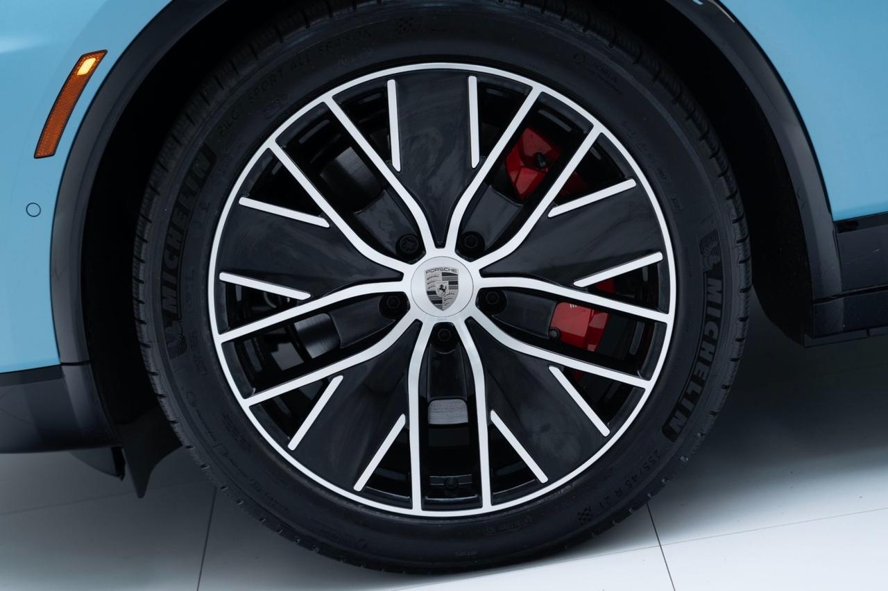 2025 Porsche Macan Electric Turbo Pompano Beach FL