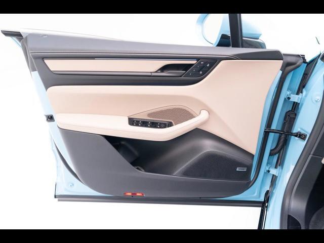 2025 Porsche Macan Electric Turbo Pompano Beach FL