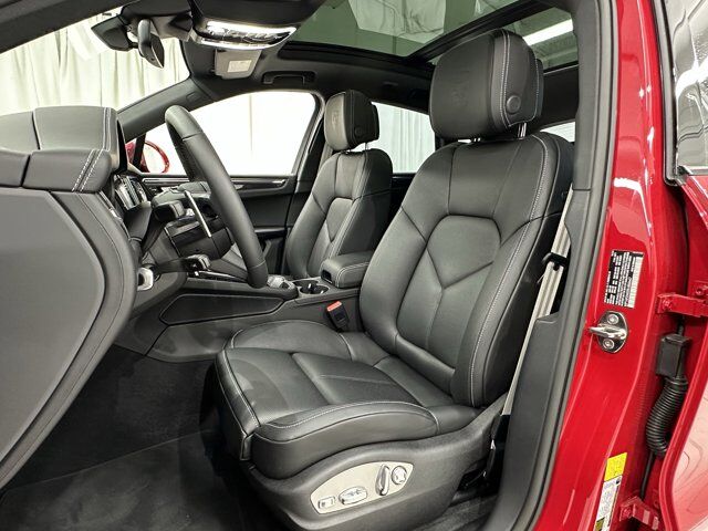 2025 Porsche Macan GTS Newark DE