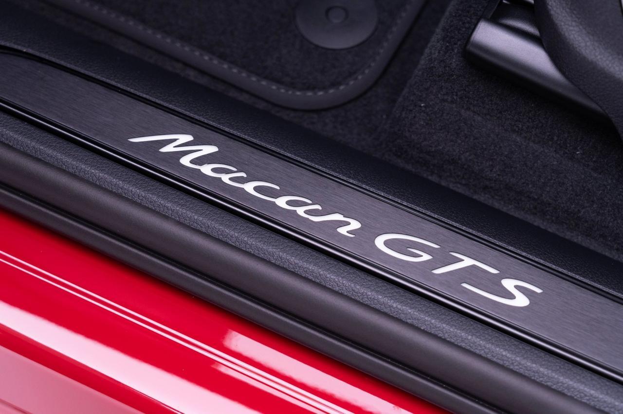 2025 Porsche Macan GTS Pompano Beach FL