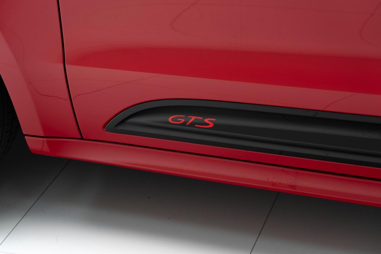 2025 Porsche Macan GTS Pompano Beach FL