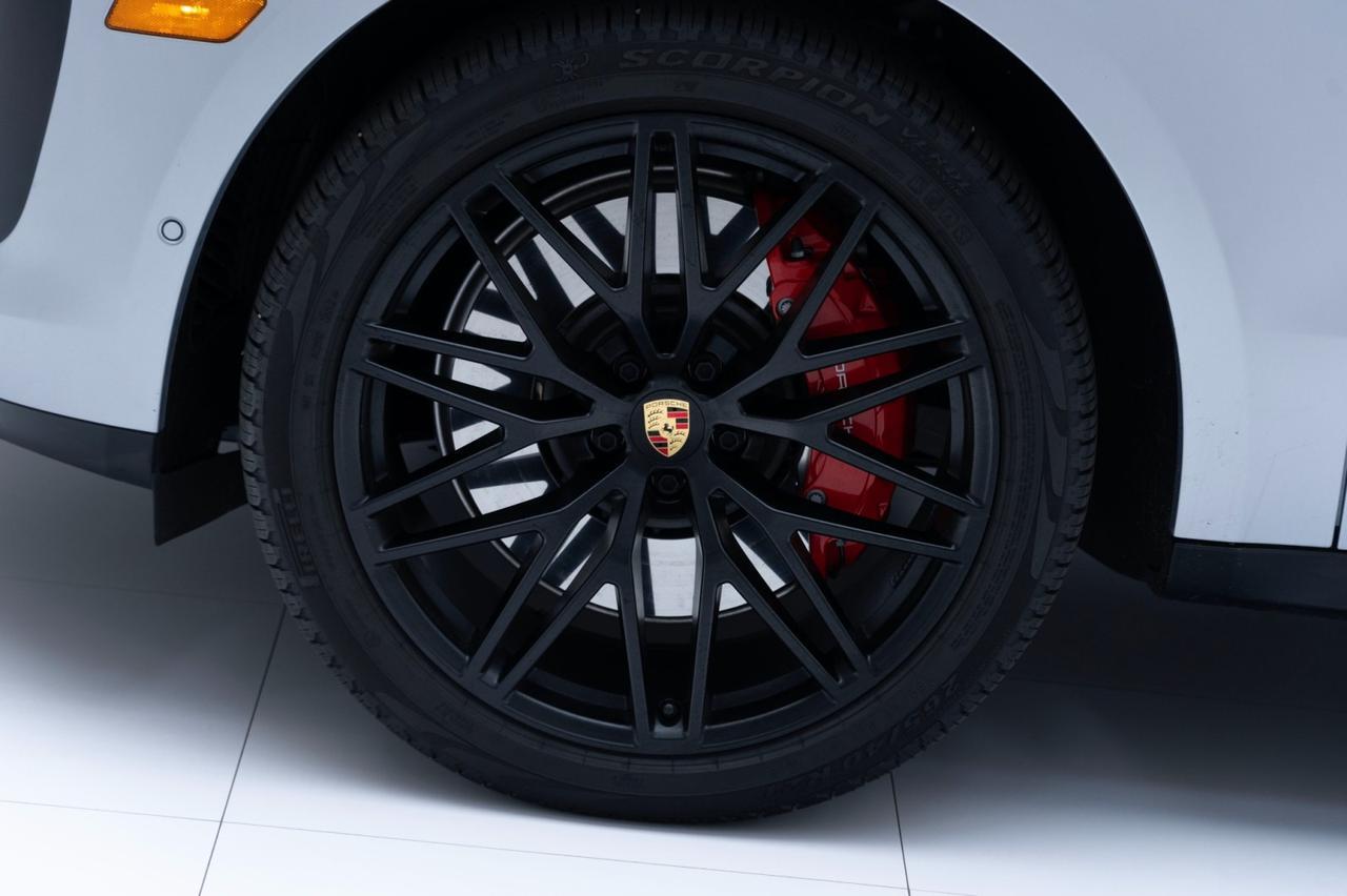 2025 Porsche Macan GTS Pompano Beach FL