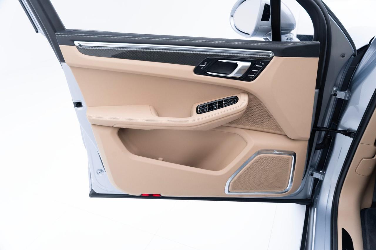 2025 Porsche Macan GTS Pompano Beach FL