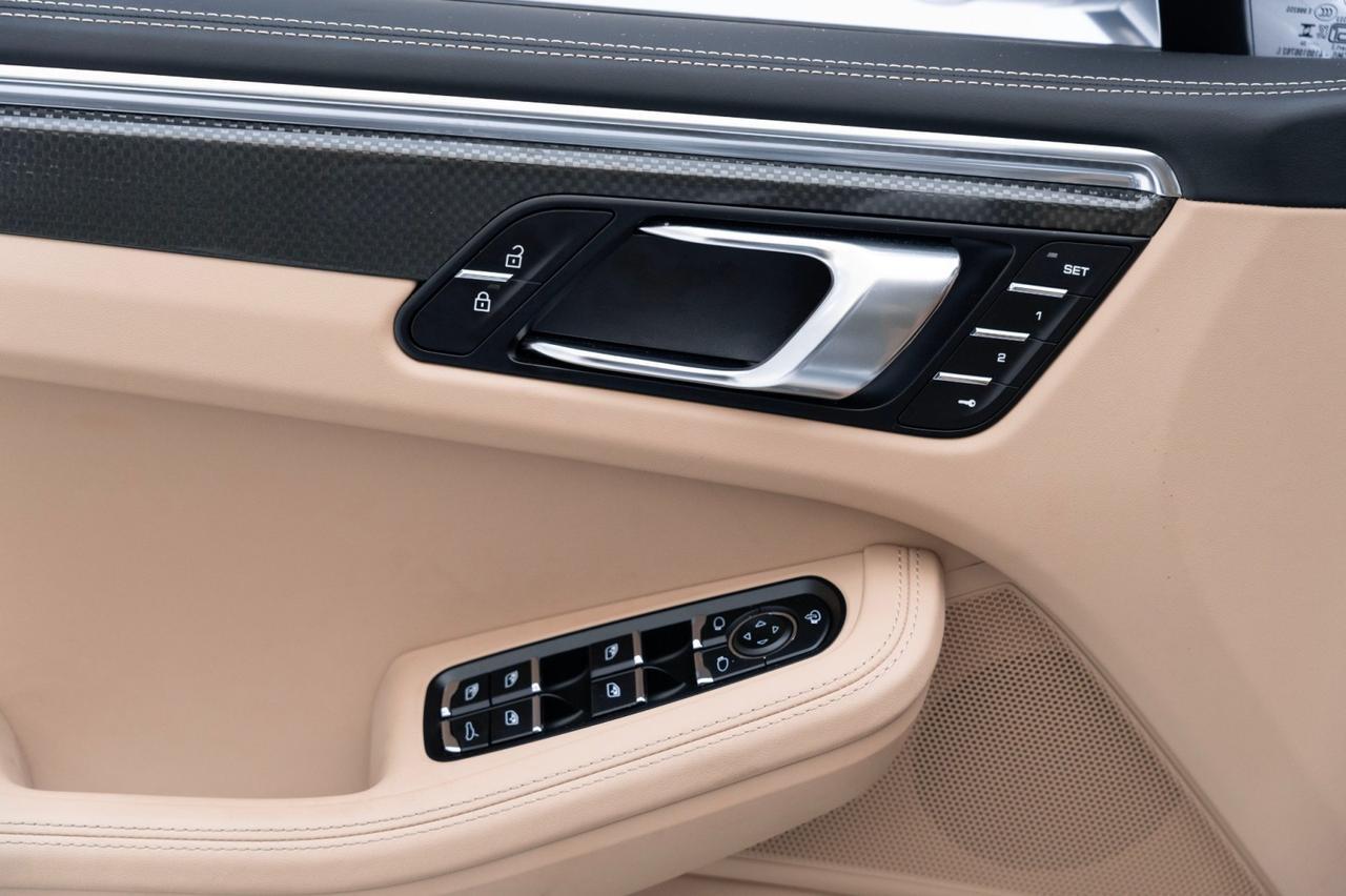 2025 Porsche Macan GTS Pompano Beach FL