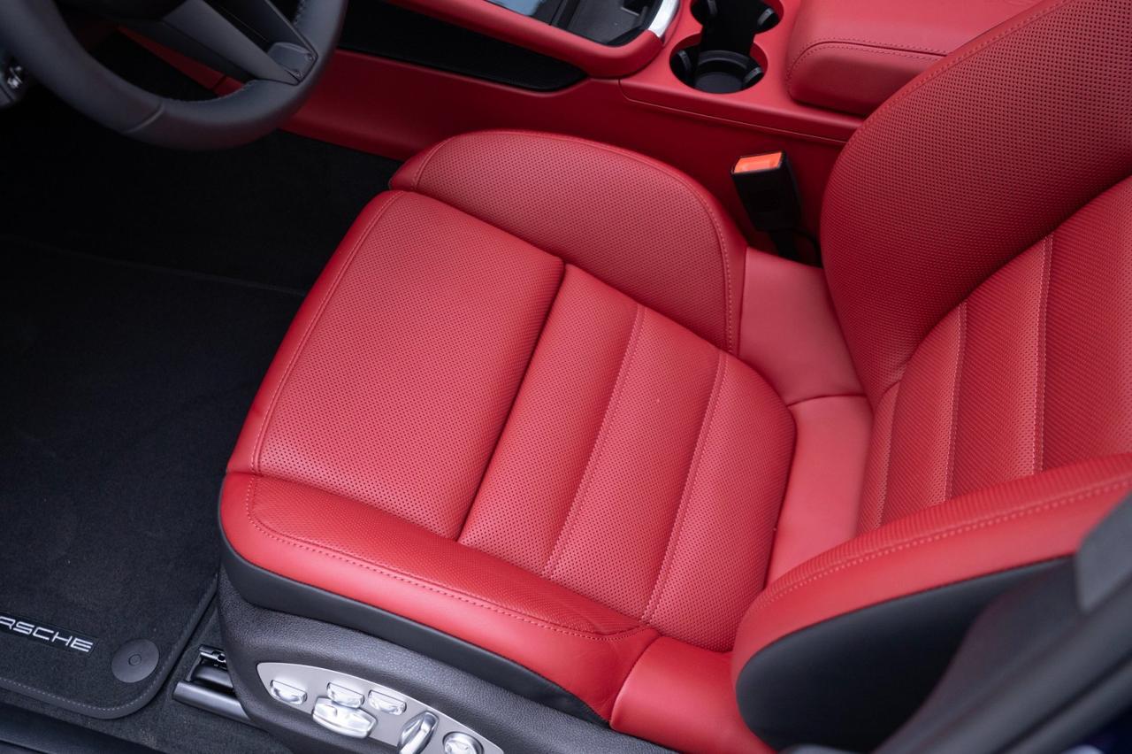 2025 Porsche Macan GTS Pompano Beach FL