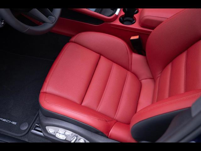 2025 Porsche Macan GTS Pompano Beach FL