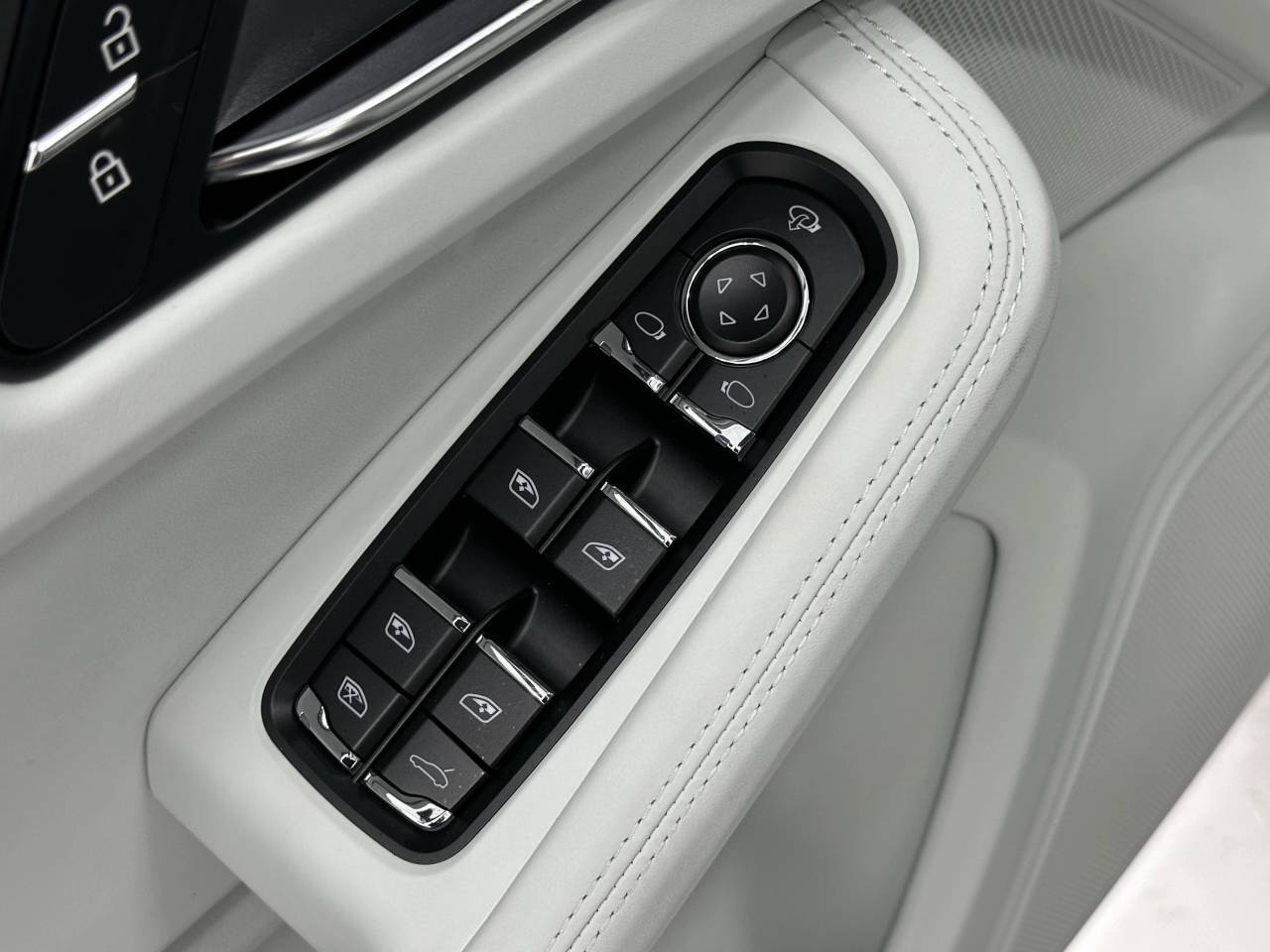 2025 Porsche Macan Gts Newark DE