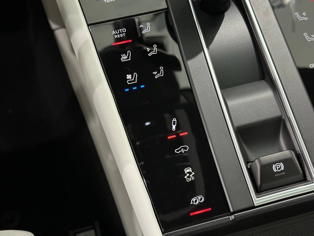 2025 Porsche Macan Gts Newark DE
