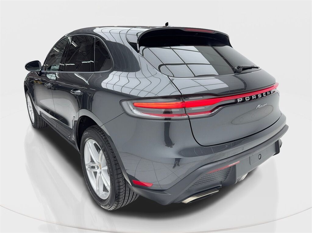 2025 Porsche Macan NAV,CAM,PANO,HTD STS,BLIND SPOT,19&quot; WHLS Plano TX