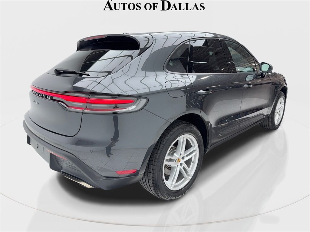 2025 Porsche Macan NAV,CAM,PANO,HTD STS,BLIND SPOT,19&quot; WHLS Plano TX