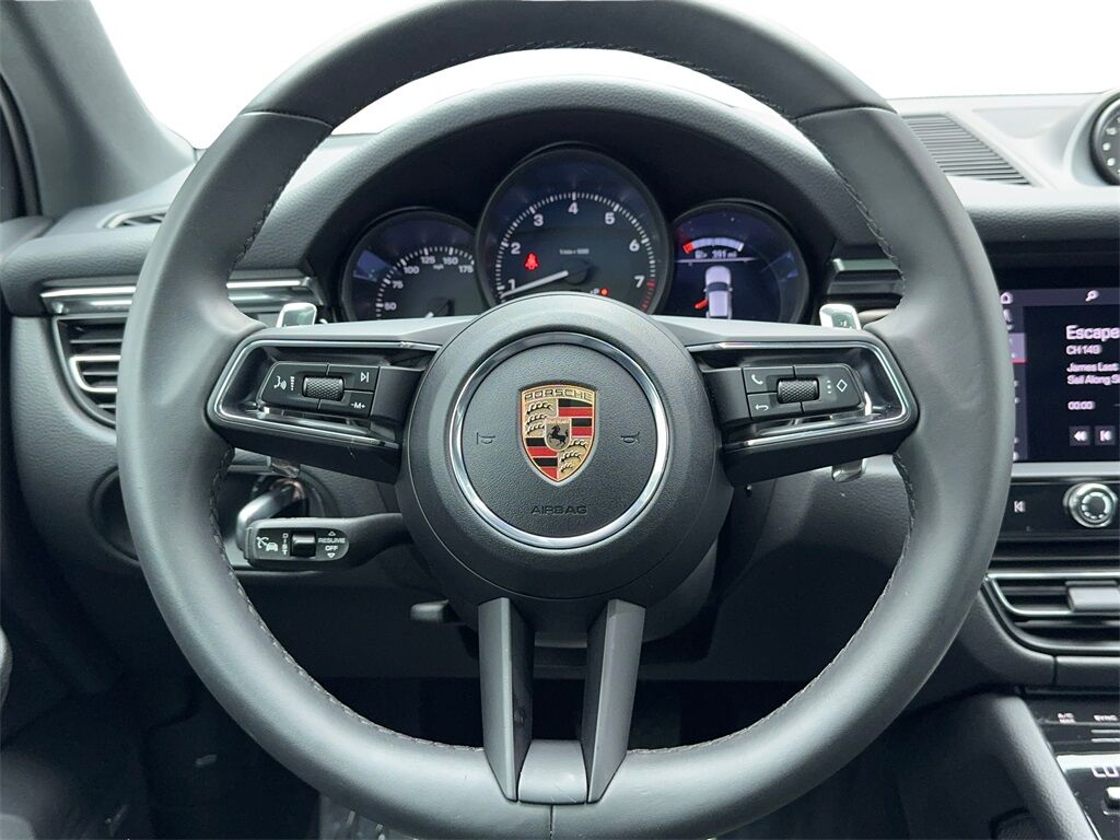 2025 Porsche Macan NAV,CAM,PANO,HTD STS,BLIND SPOT,19&quot; WHLS Plano TX