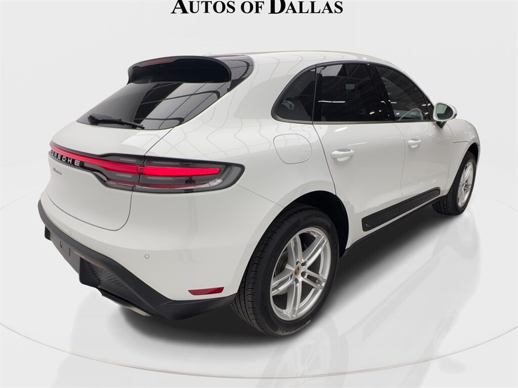 2025 Porsche Macan NAV,CAM,PANO,HTD STS,BLIND SPOT,19&quot; WHLS Plano TX