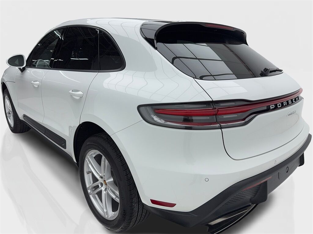 2025 Porsche Macan NAV,CAM,PANO,HTD STS,BLIND SPOT,19&quot; WHLS Plano TX