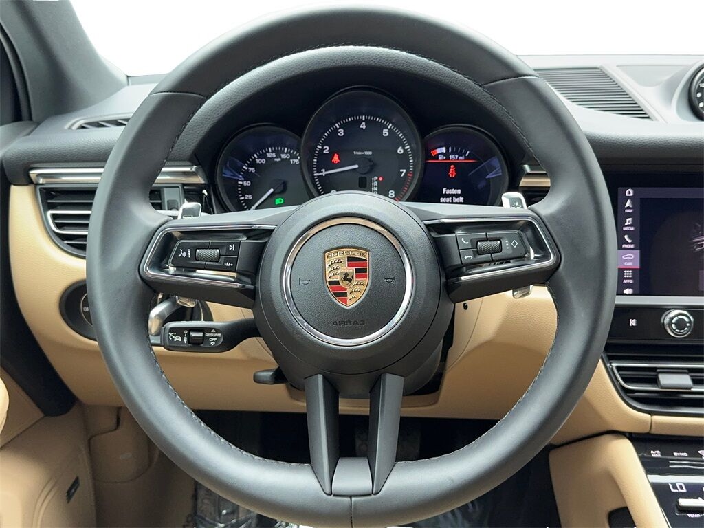 2025 Porsche Macan NAV,CAM,PANO,HTD STS,BLIND SPOT,19&quot; WHLS Plano TX