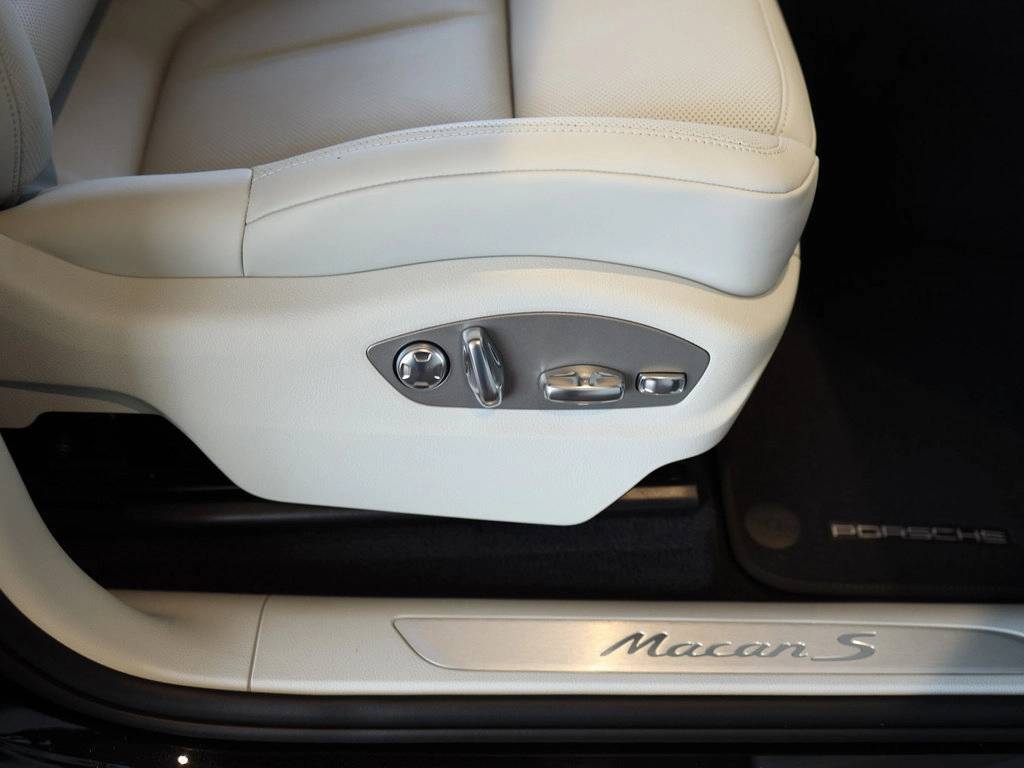 2025 Porsche Macan S Bakersfield CA