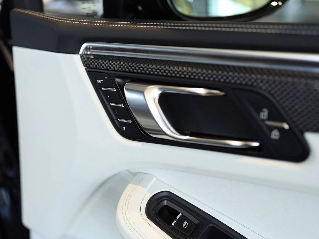2025 Porsche Macan S Bakersfield CA