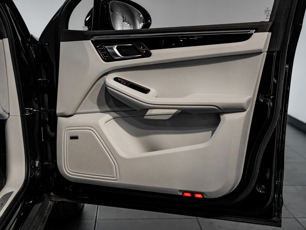 2025 Porsche Macan S Colorado Springs CO