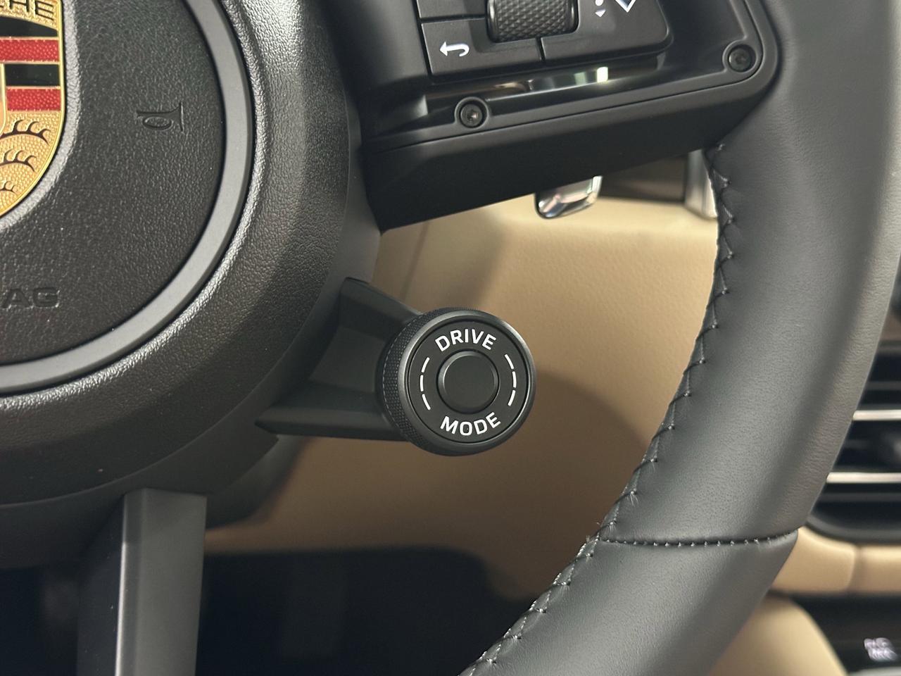 2025 Porsche Macan S Newark DE