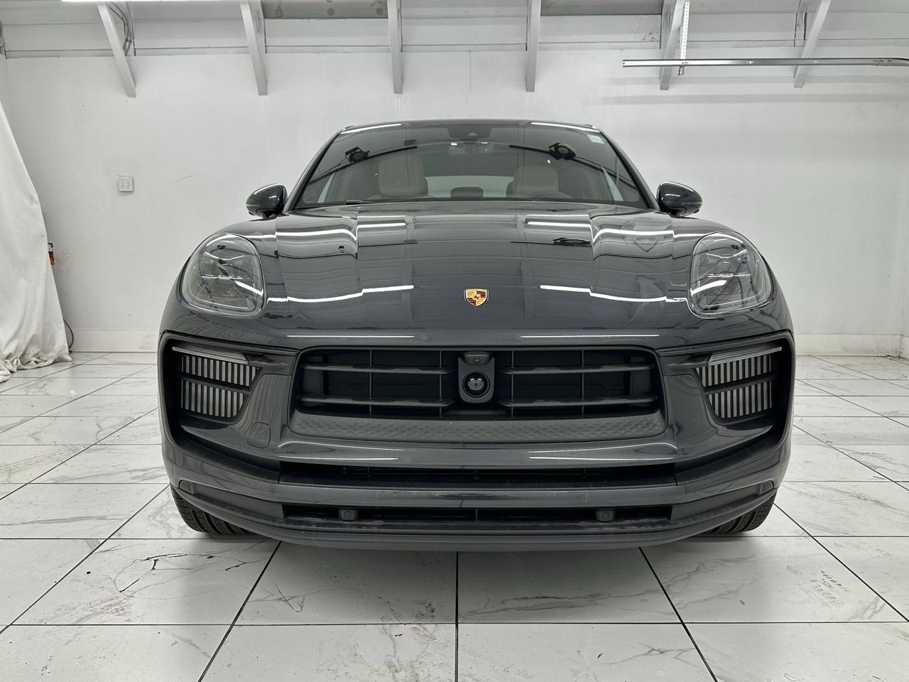 2025 Porsche Macan S Newark DE
