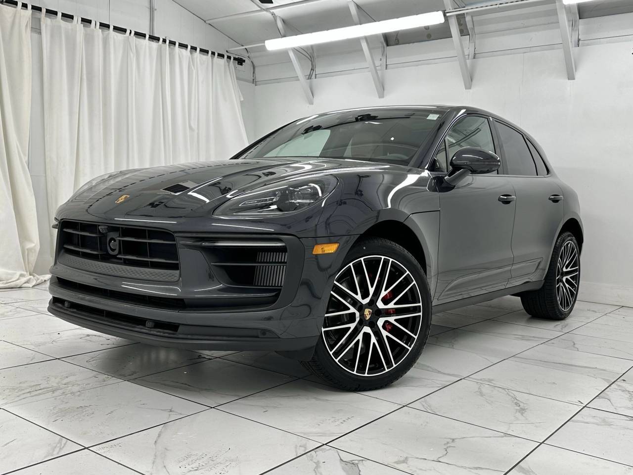 2025 Porsche Macan S Newark DE