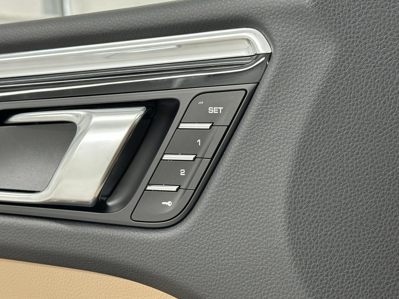 2025 Porsche Macan S Newark DE