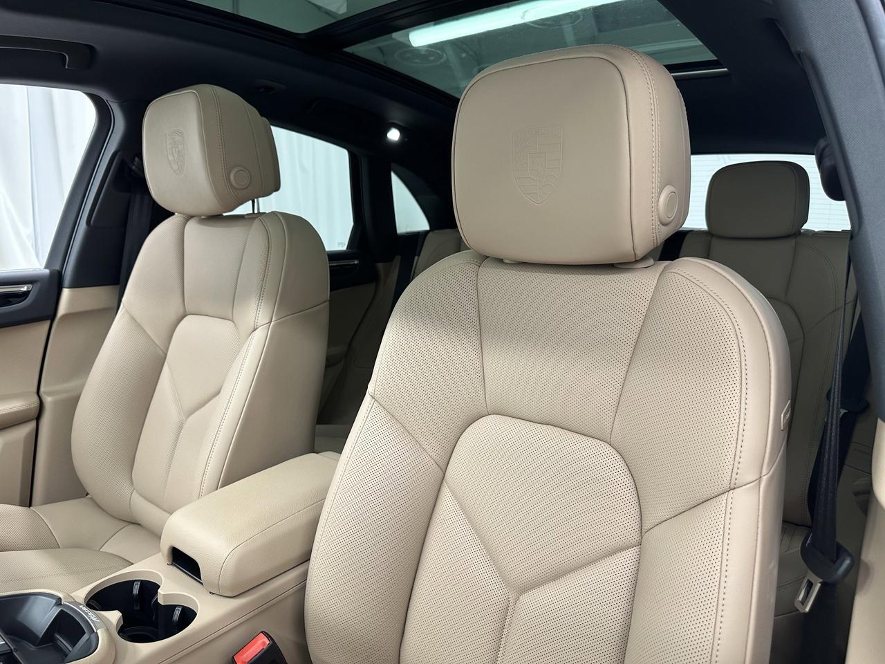 2025 Porsche Macan S Newark DE