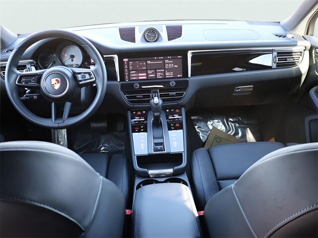 2025 Porsche Macan S Oshkosh WI 2025 Porsche Macan S Oshkosh WI