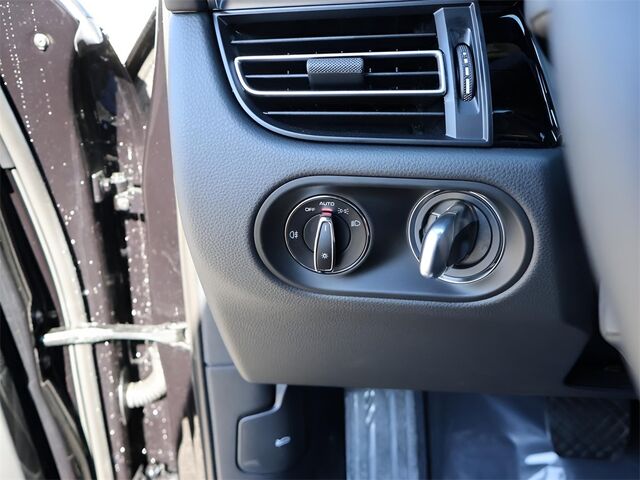 2025 Porsche Macan S Oshkosh WI 2025 Porsche Macan S Oshkosh WI