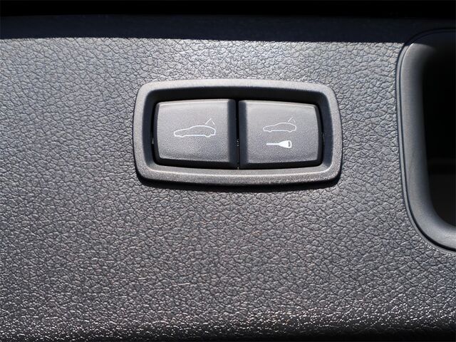 2025 Porsche Macan S Oshkosh WI 2025 Porsche Macan S Oshkosh WI