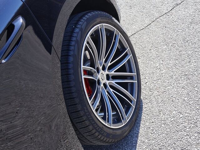 2025 Porsche Macan S Oshkosh WI 2025 Porsche Macan S Oshkosh WI