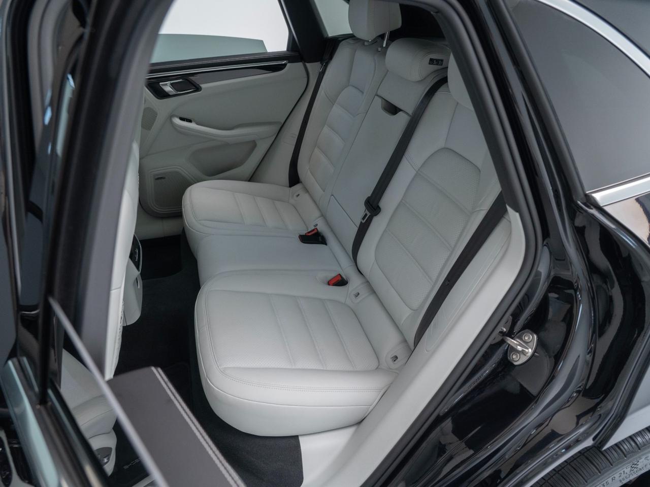 2025 Porsche Macan S Pompano Beach FL