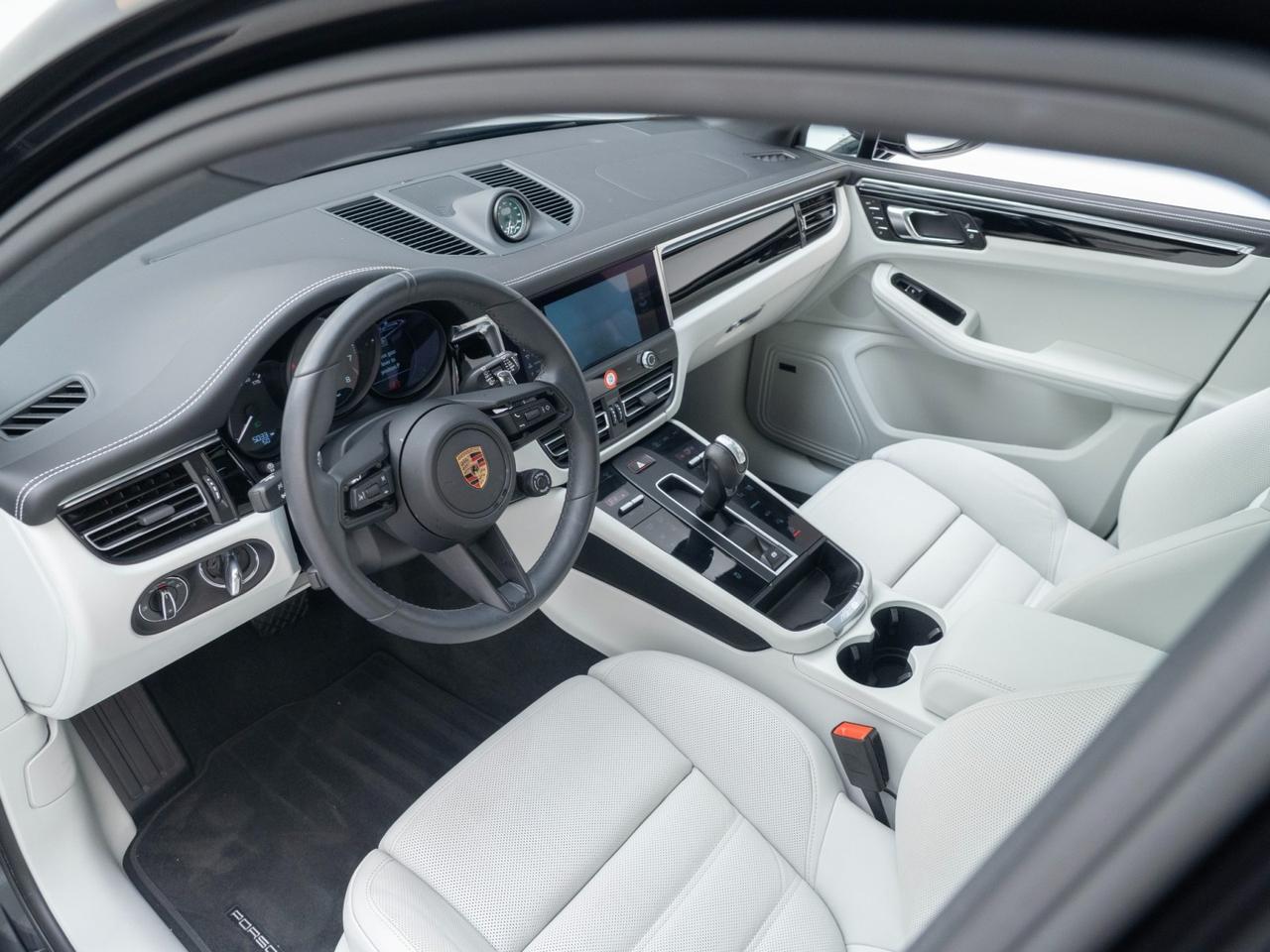 2025 Porsche Macan S Pompano Beach FL
