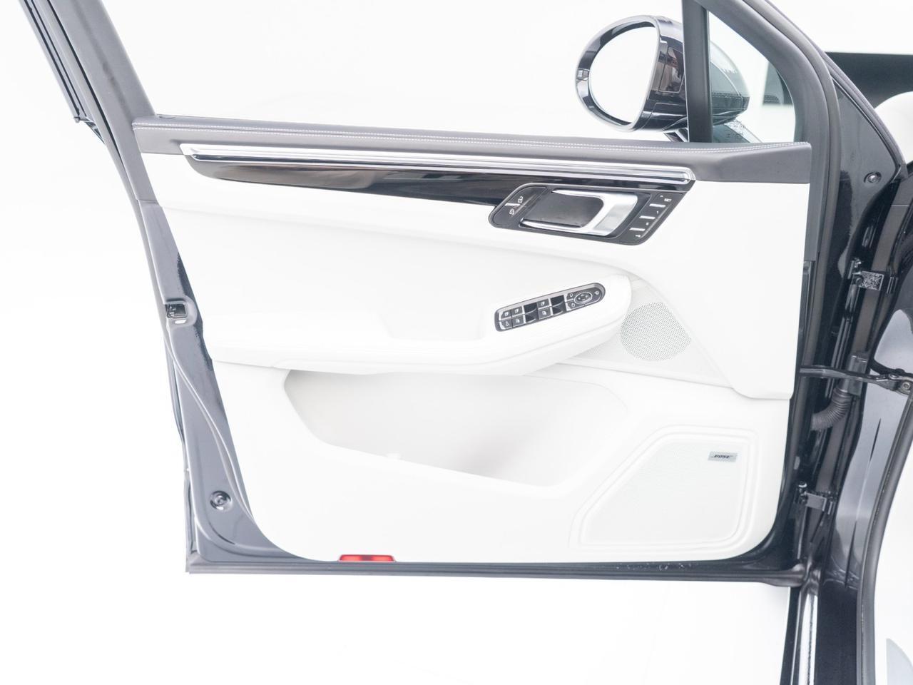 2025 Porsche Macan S Pompano Beach FL