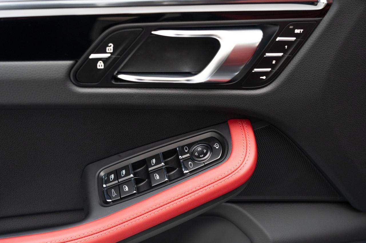 2025 Porsche Macan S Pompano Beach FL