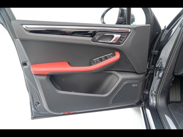 2025 Porsche Macan S Pompano Beach FL