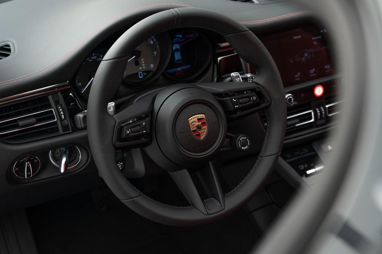 2025 Porsche Macan S Pompano Beach FL
