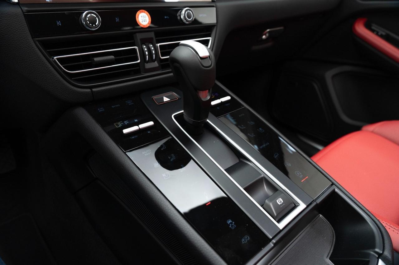 2025 Porsche Macan S Pompano Beach FL