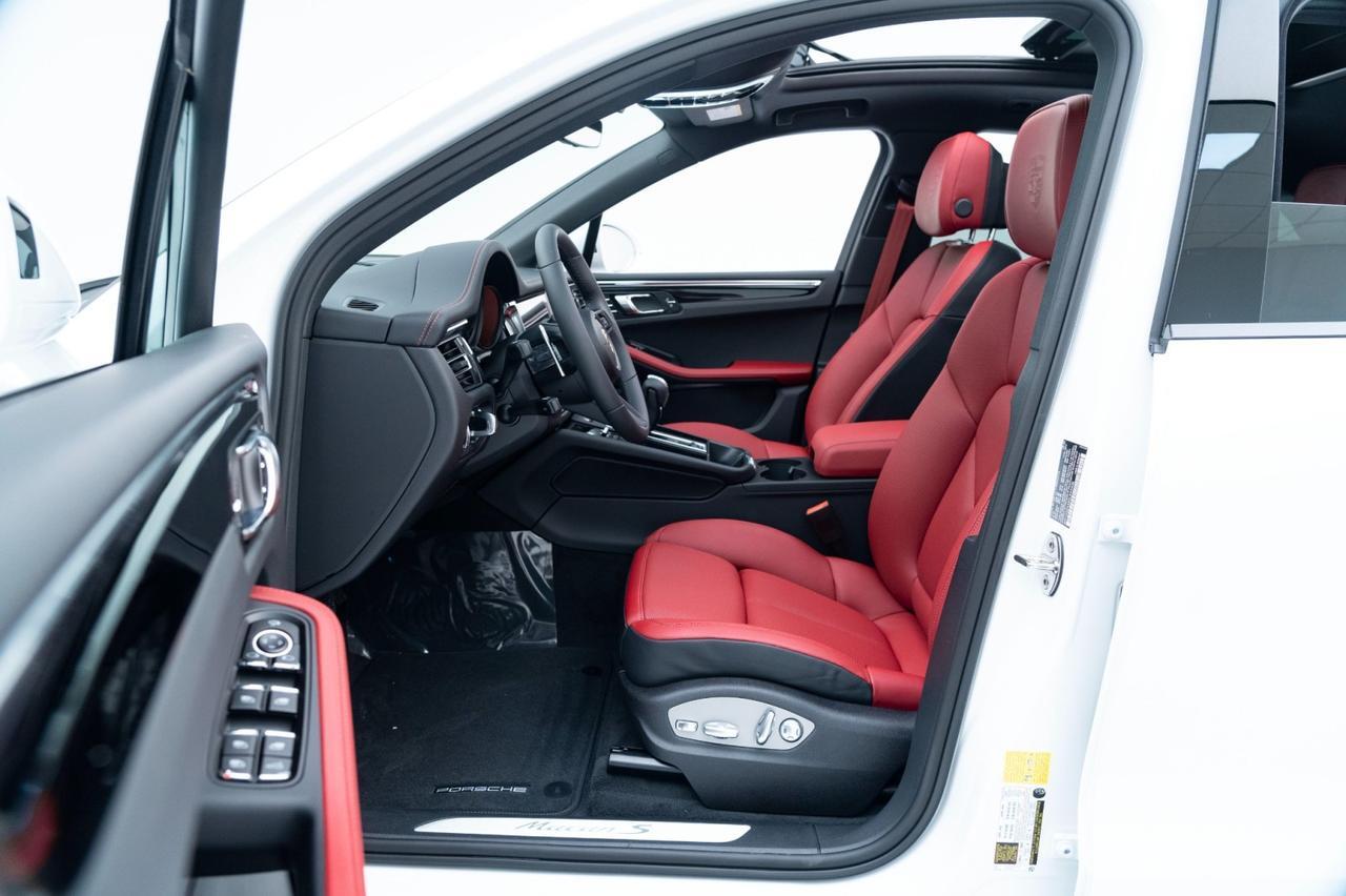 2025 Porsche Macan S Pompano Beach FL