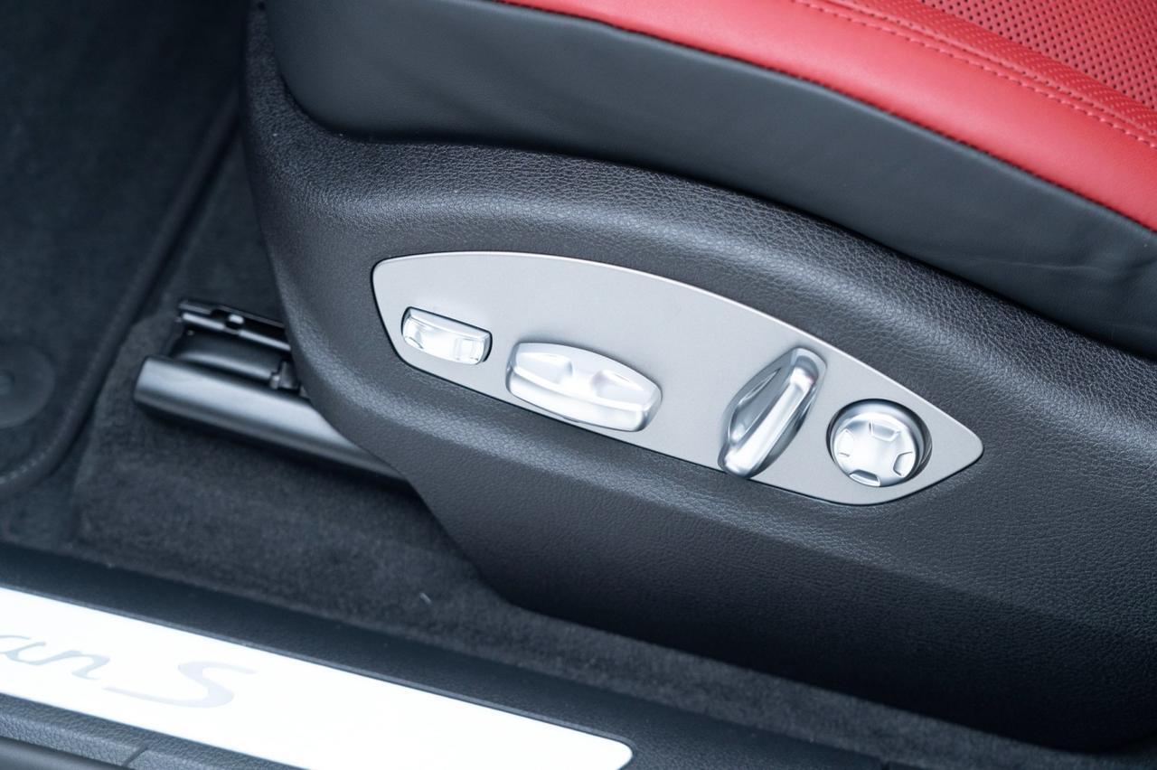 2025 Porsche Macan S Pompano Beach FL