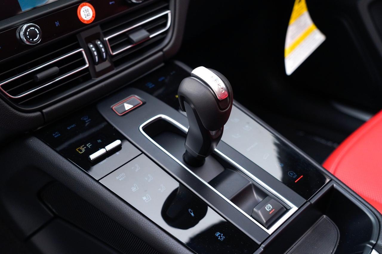 2025 Porsche Macan S Pompano Beach FL