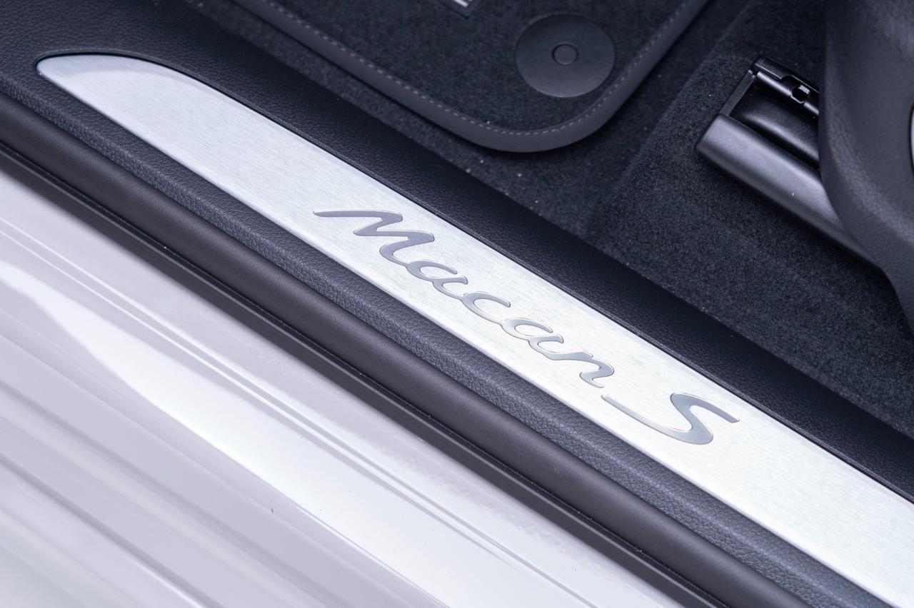 2025 Porsche Macan S Pompano Beach FL