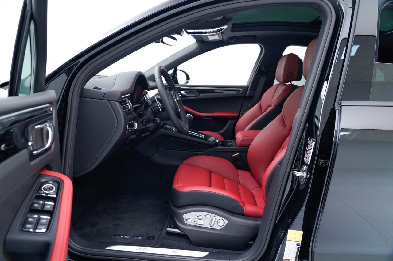 2025 Porsche Macan S Pompano Beach FL